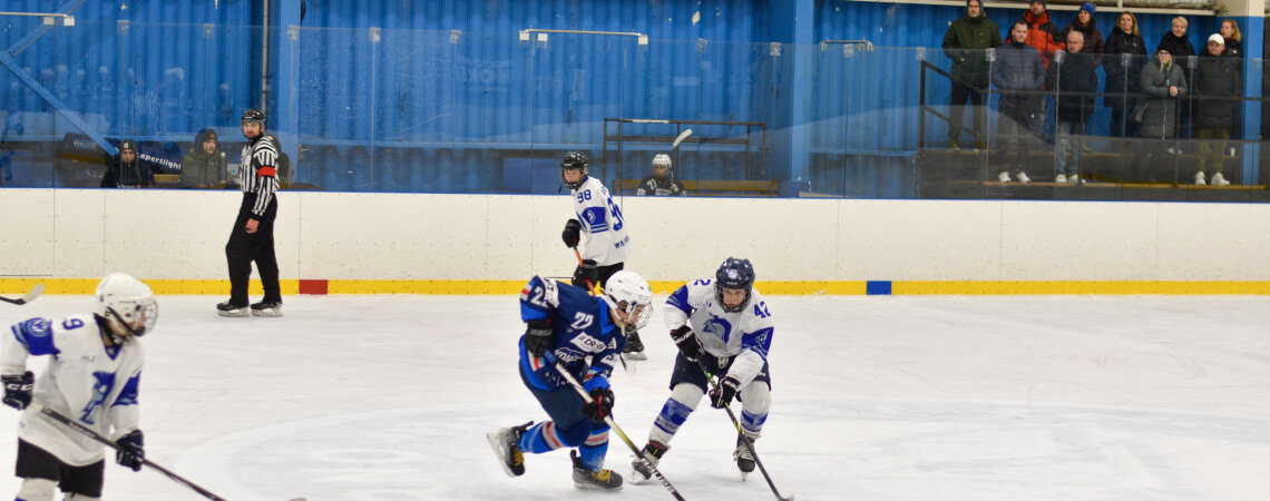 Prosinec se blíží, na Warrioru se rozdává předvánoční nadílka